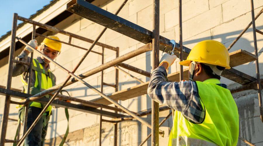 Expert flood damage restoration services in Oswego, KS